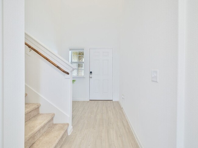 Foto del edificio - 14984 Rustic Moon Rd