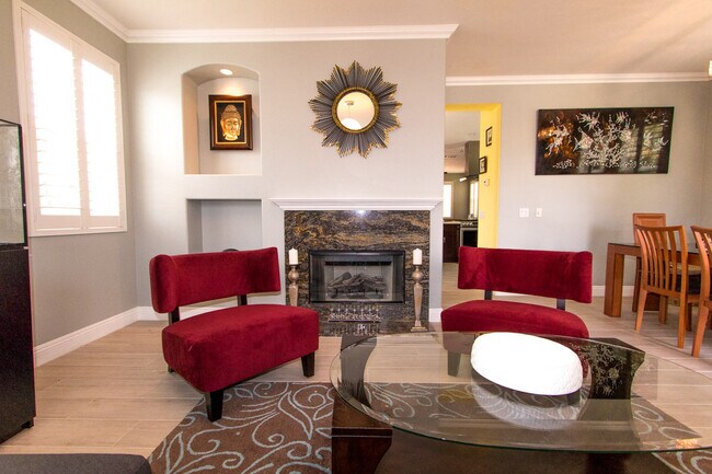 Foto del edificio - 3br/3.5ba Home in Carmel Valley-Torrey Hig...