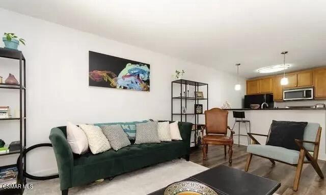 Foto del edificio - 10982 Roebling Ave