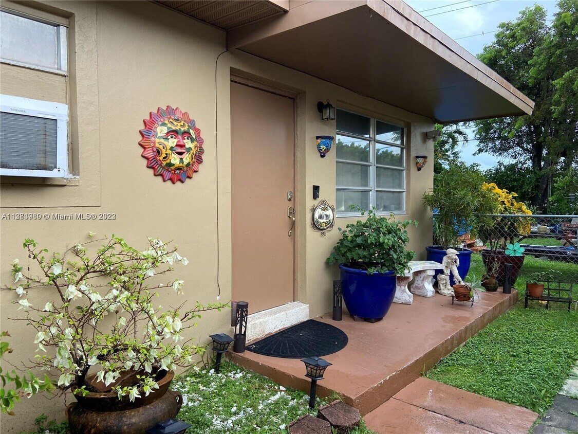 Foto del edificio - 9260 SW 36th St