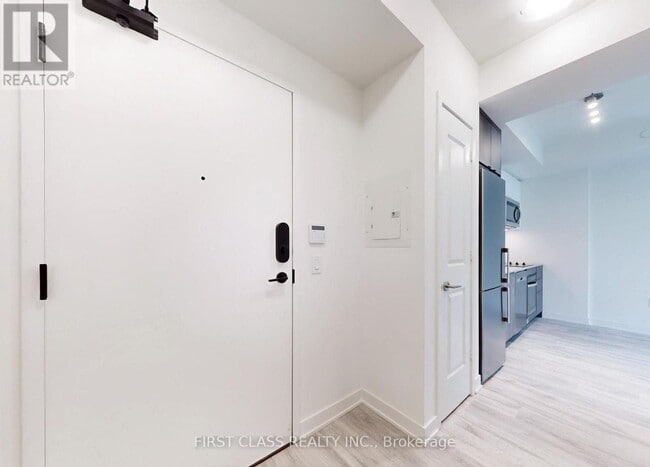 Building Photo - 100 Dalhousie St