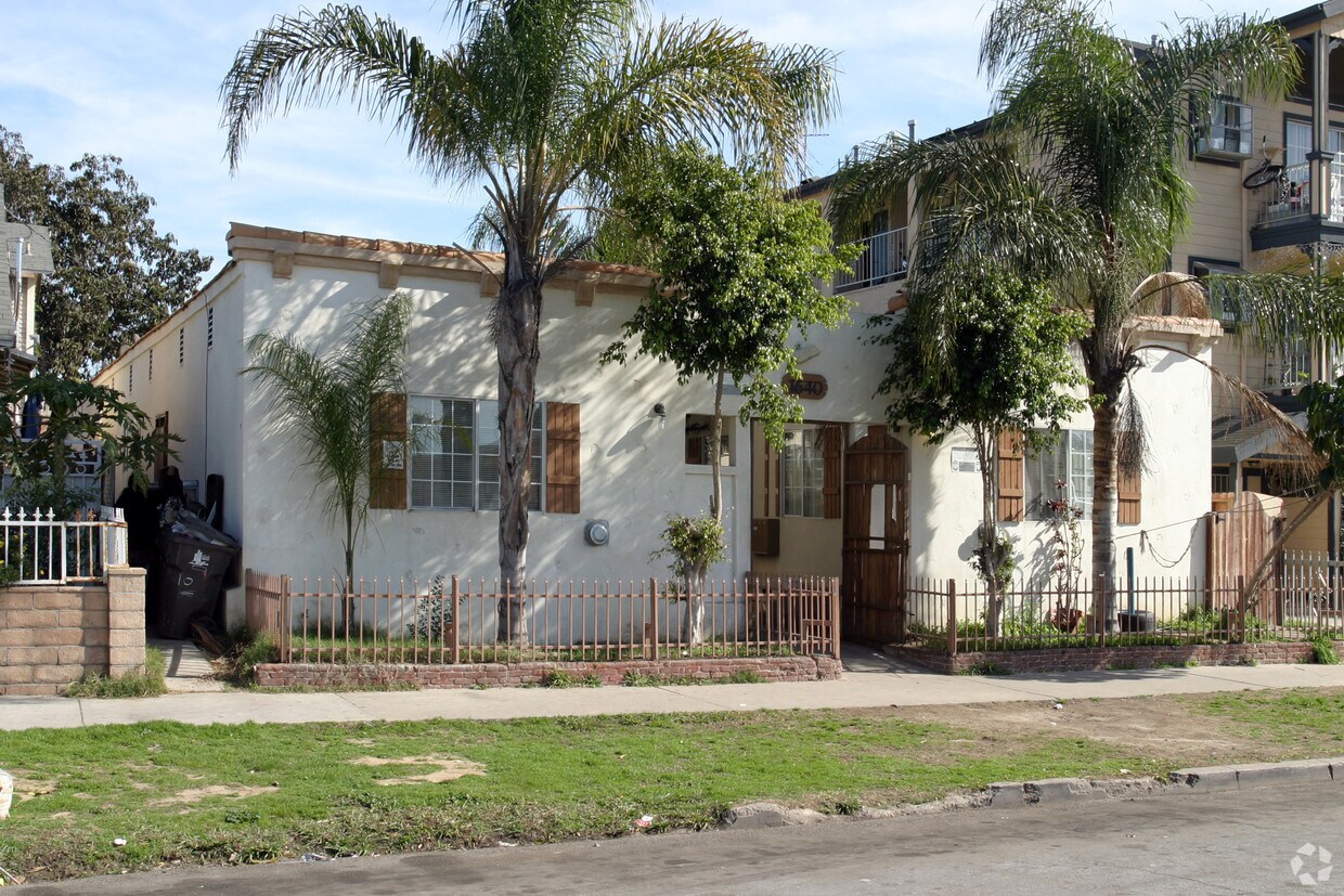 Building Photo - 1640 Sherman Pl