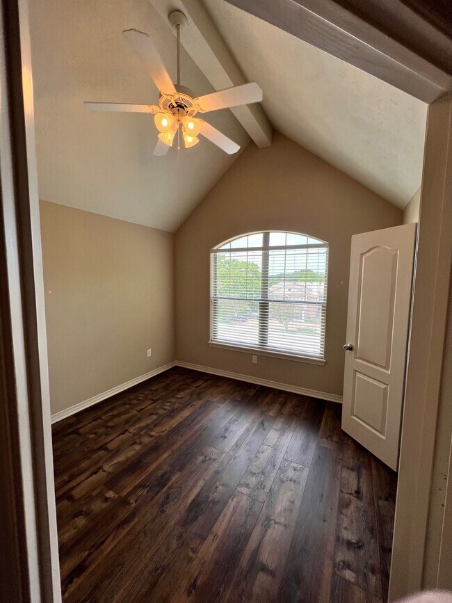 Dormitorio 1 - 1000 Spring Loop