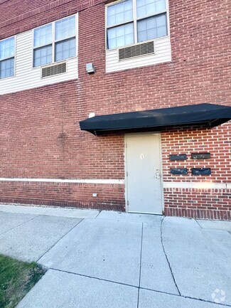 Building Photo - 3020 S Calhoun St