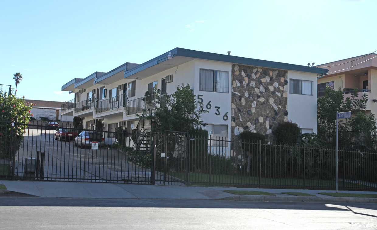 Primary Photo - 5636 Ash St