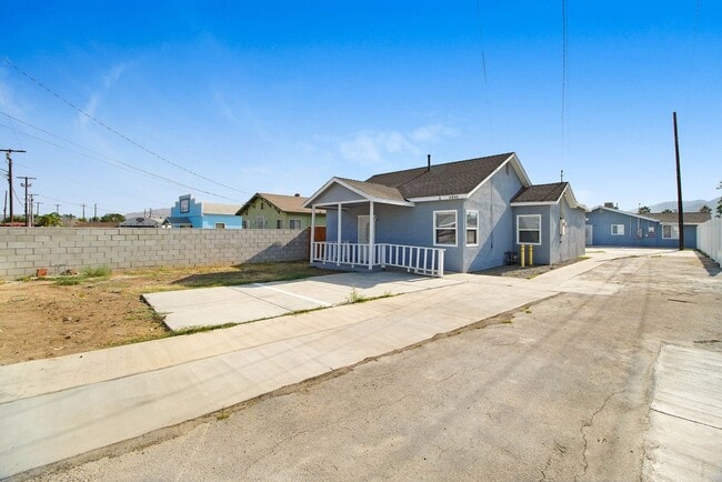 Building Photo - 4846 Doane Ave