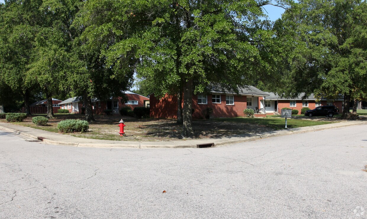 303327 E Vance St, Zebulon, NC 27597 Apartments in Zebulon, NC