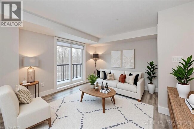 Photo du bâtiment - 237 Rachel Crescent