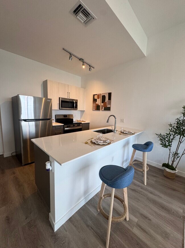 Foto del edificio - 82 NE 26th St