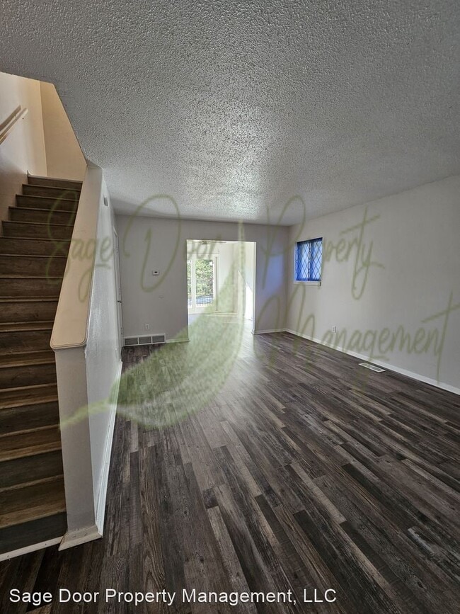 Building Photo - 2 br, 1 bath House - 8800 James A Reed