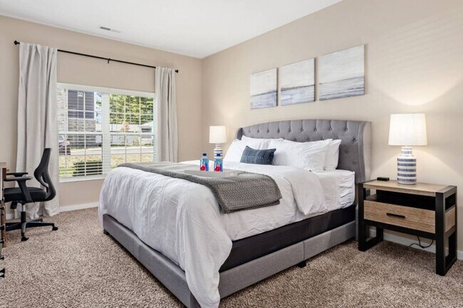 Foto del edificio - 5761 Fenimore Trail Dr W