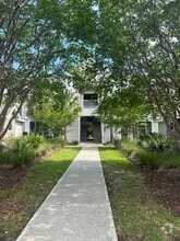 Building Photo - 1300 Park W Blvd