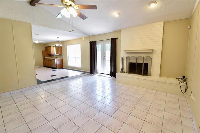 Building Photo - 5604 Ember Dr