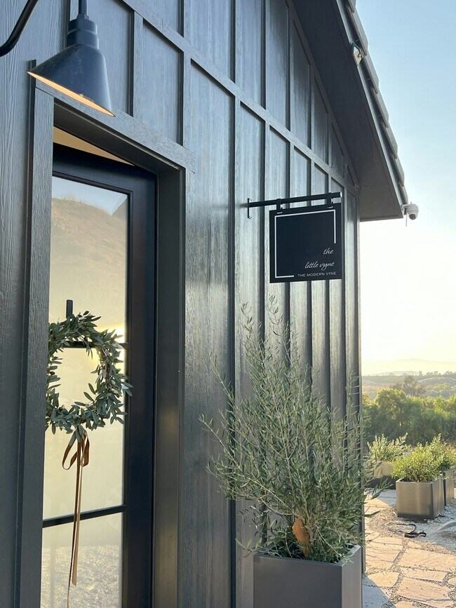 Foto del edificio - 39945 Chaparral Dr