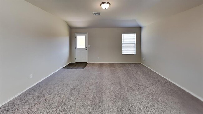 Building Photo - 9920 Rattlesnake Ln