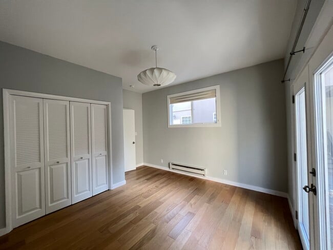 with spacious closet space - 2345 Jackson St
