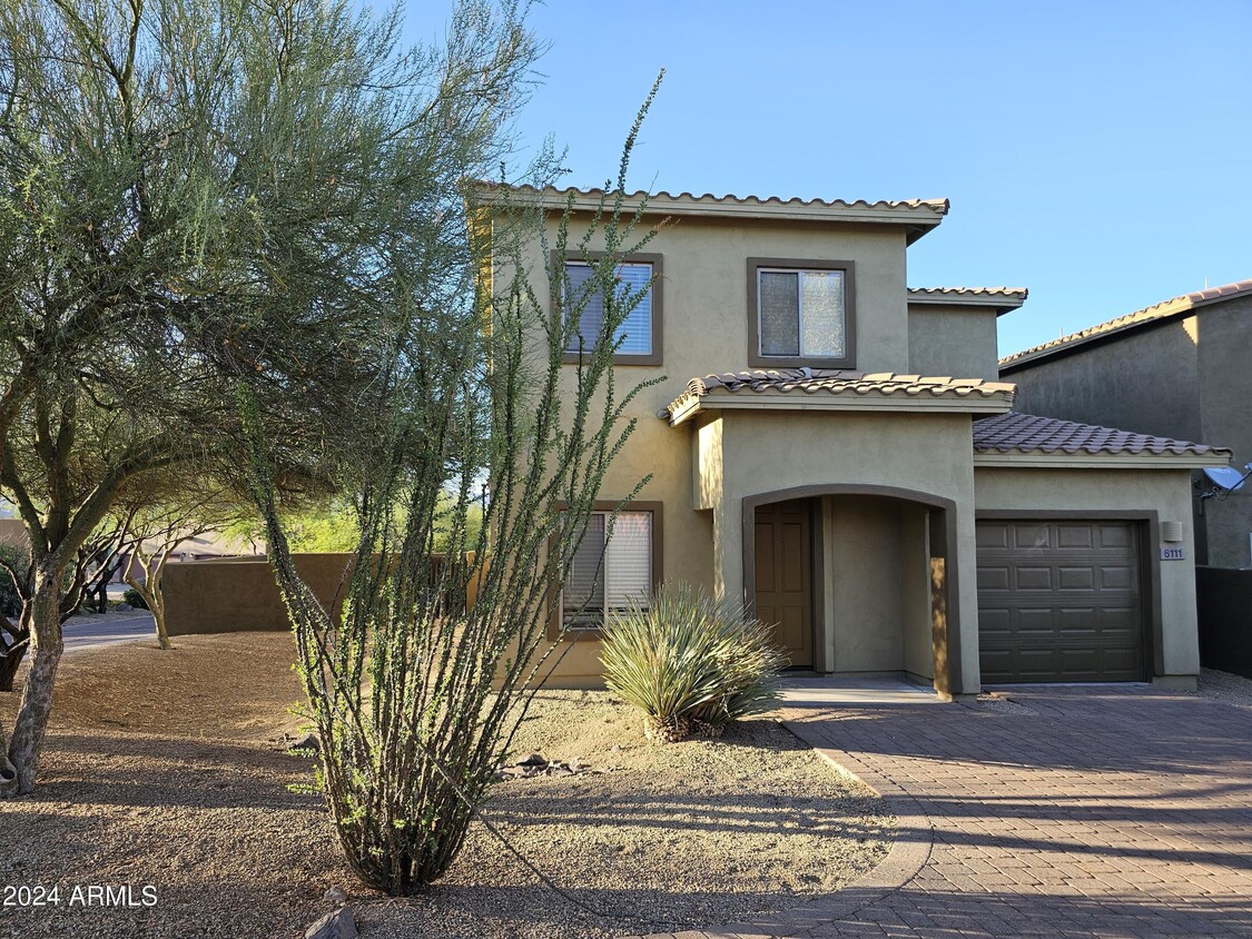 Primary Photo - 6111 E Knolls Way