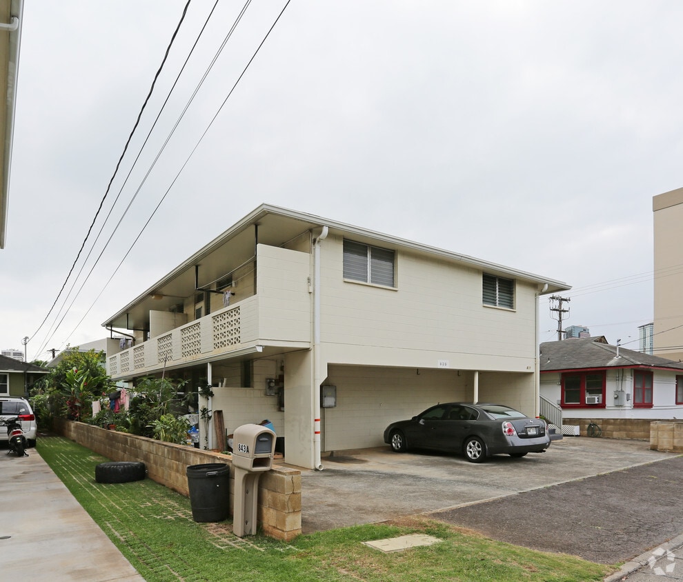 Building Photo - 839 Lokahi St