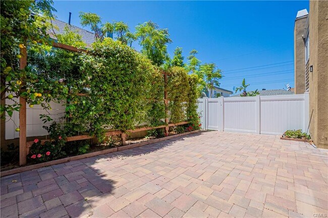 Foto del edificio - 2522 Voorhees Ave