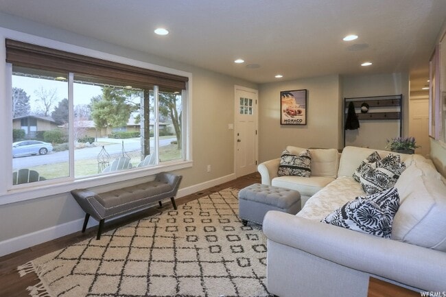 Photo - 3005 S Jonetta Dr House