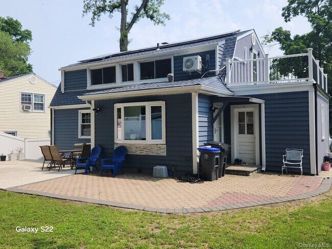 Foto del edificio - 46 Randolph Rd