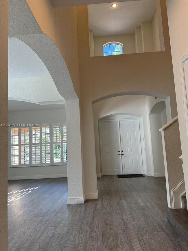 Foto del edificio - 1971 Harbor View Cir