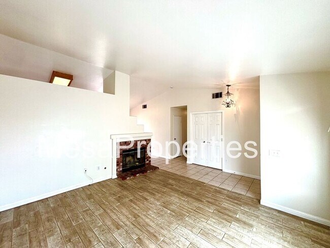 Foto del edificio - 12982 Haverford Ct