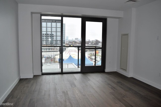 Foto del edificio - 1 br, 1 bath Condo - 375 Canal St Unit 716