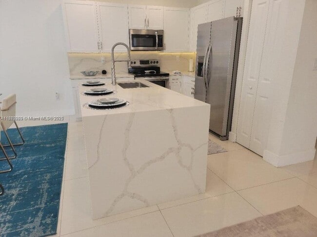 Foto del edificio - 4 bedroom in Miami Gardens FL 33179