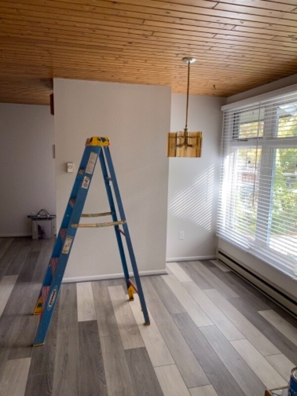 Building Photo - 227 Avenue F