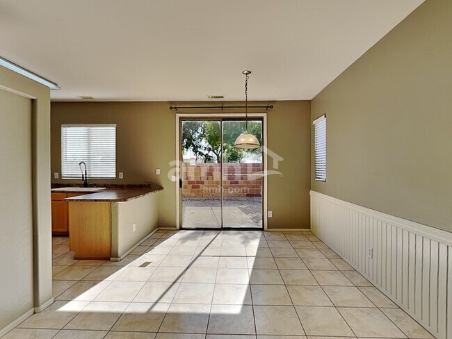 Foto del edificio - 11179 W Almeria Rd