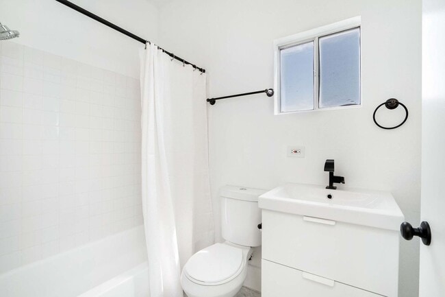 Foto del edificio - Cozy 1 Bed / 1 Bath with Stainless Steel K...