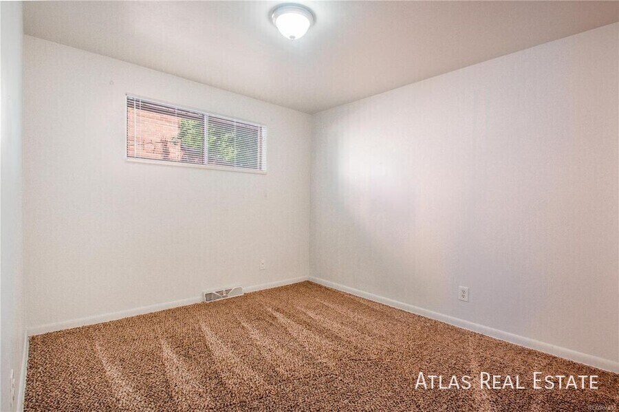 Foto principal - 4580 Everett Ct