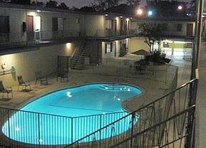 Piscina - Parkview Apartments