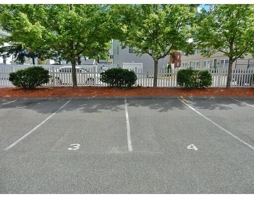 Primary Photo - 84 Aborn St