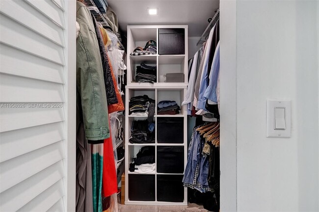 Foto del edificio - 92 SW 3rd St