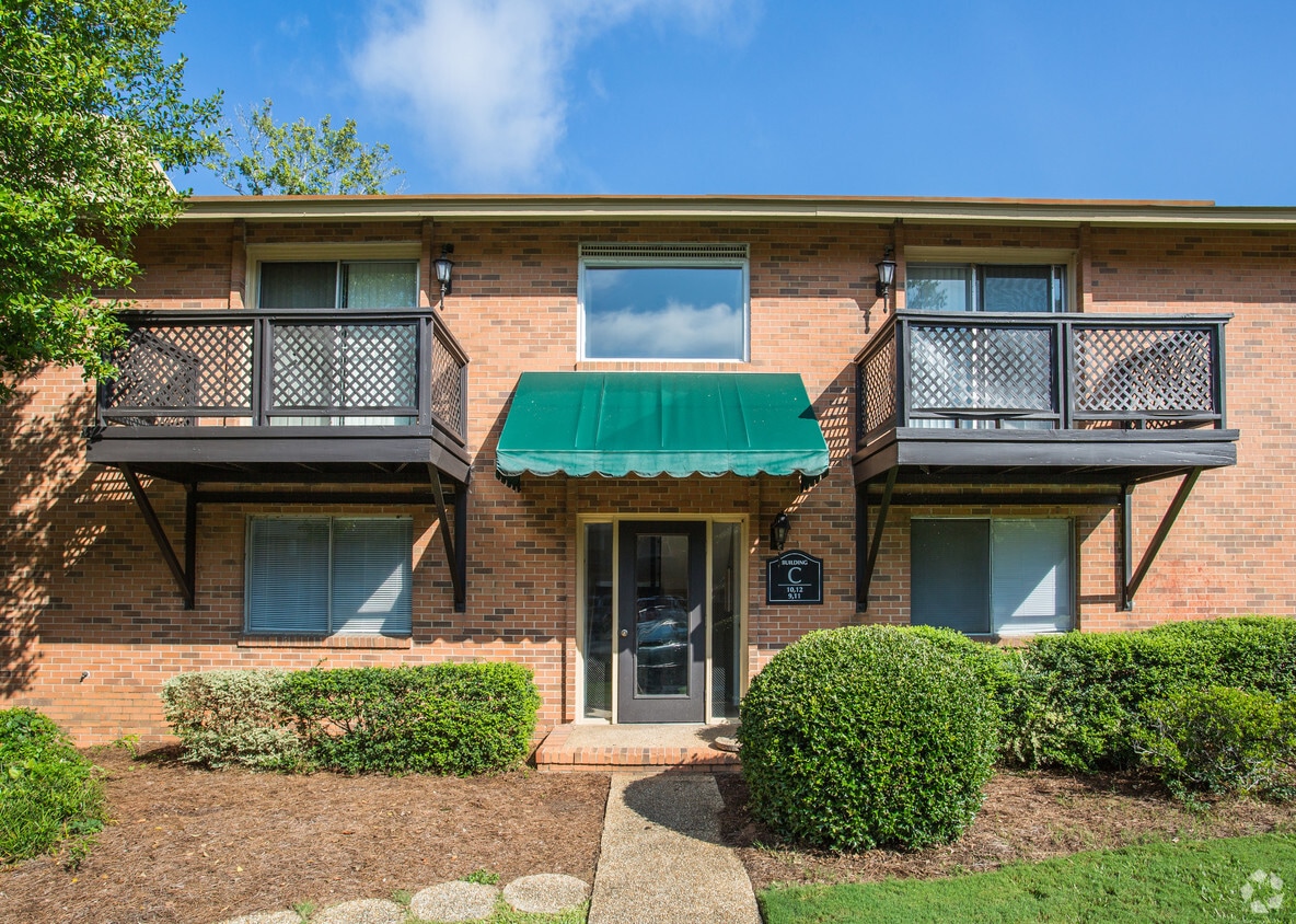 Gardenbrook Apartments in Columbus, GA