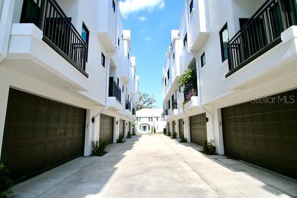 Foto del edificio - 465 E South St
