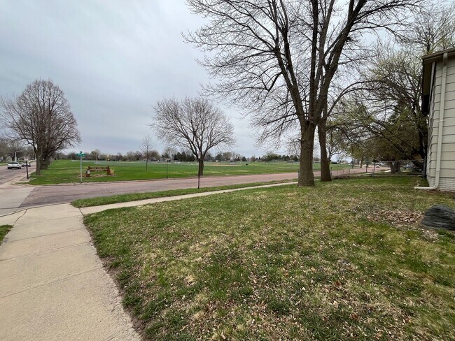 Foto del edificio - 4 Bed/2 Bath Rental Home with Fenced in Yard!