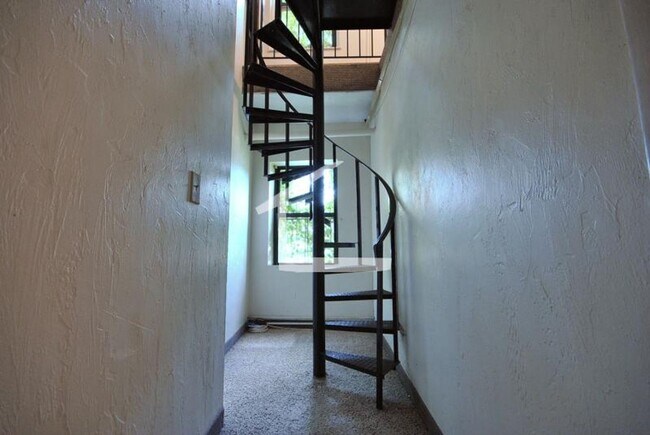 Foto del edificio - 9/1 No Fee! Spacious 3BR in Hemenway St by Northeastern!