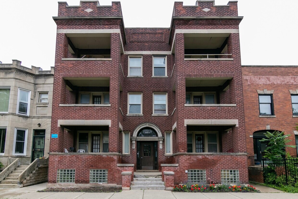 Primary Photo - 5419 S Drexel Ave