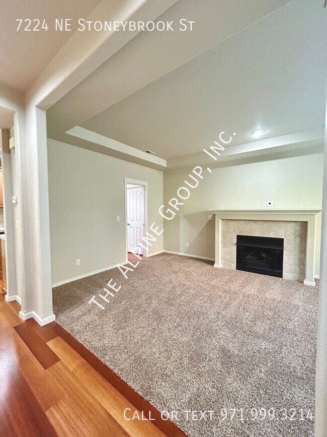 Foto del edificio - End Unit in Orenco Station!