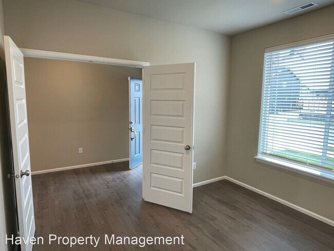 Foto del edificio - 4 br, 3 bath House - 1527 29th ST NW