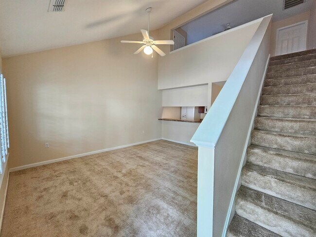 Foto del edificio - 2738 W Tharpe St