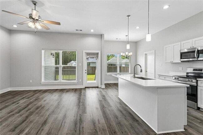 Foto del edificio - 60407 Vermillion Dr