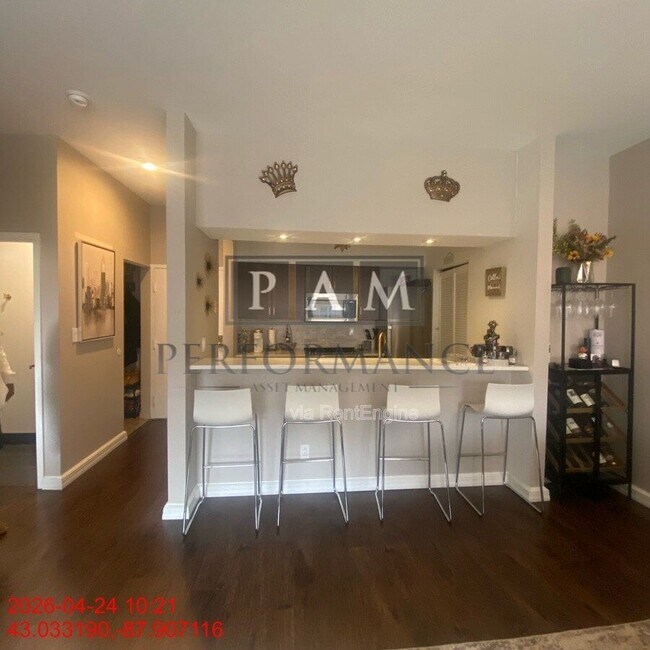 Foto del edificio - 234 N Broadway