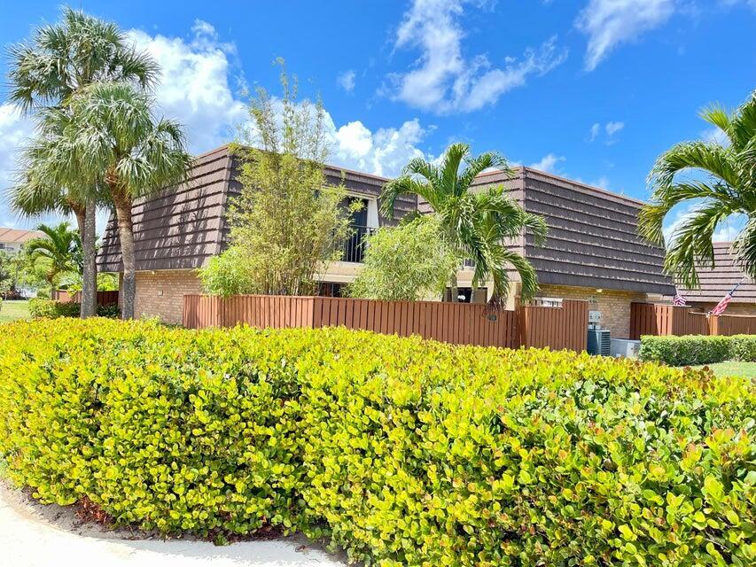Foto principal - 1716 17th Ct