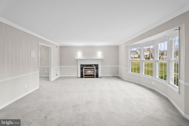 Foto del edificio - 6321 Higham Dr