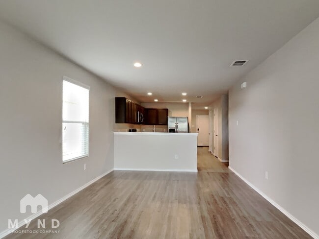 Building Photo - 9437 Apple Ridge Ln