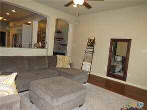 Building Photo - 3608 Rusack Dr